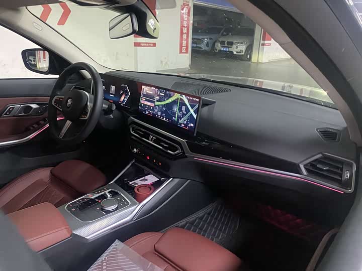 Фото 9 - BMW 3 Series