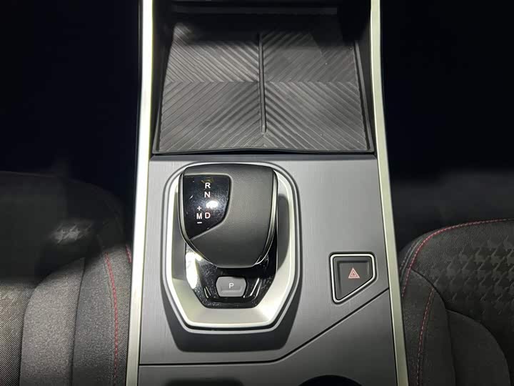 Фото 14 - Jetour Dashing