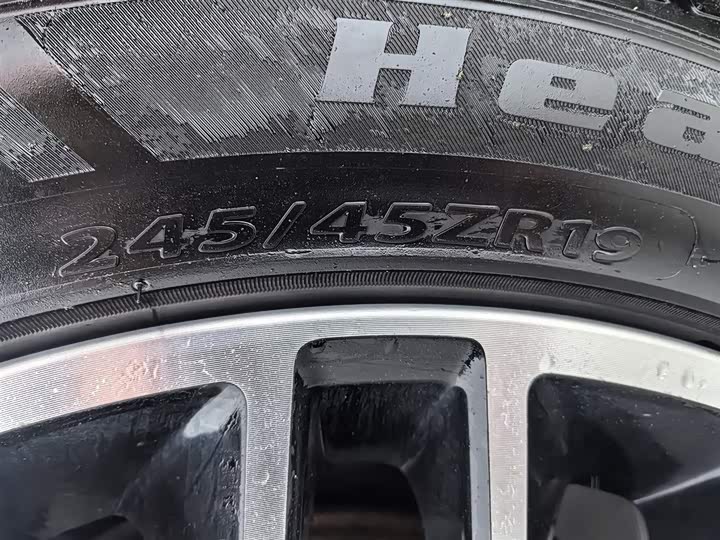 Фото 24 - BYD Han