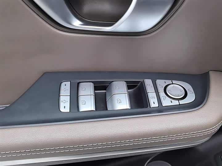 Фото 9 - BYD Han