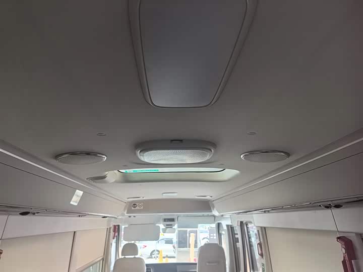 Фото 16 - Hongqi Guoyue