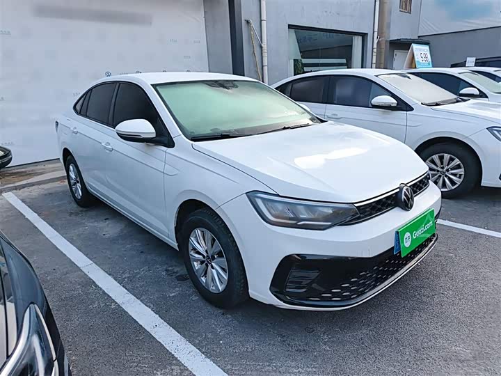 Фото 4 - Volkswagen Lavida