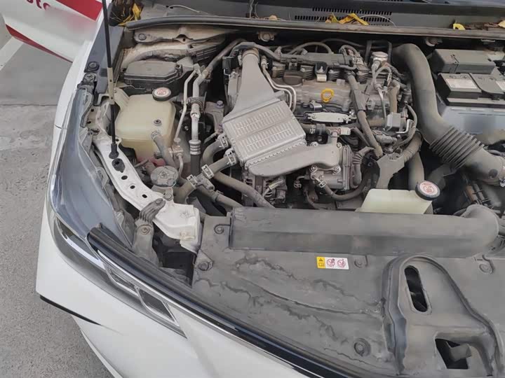 Фото 21 - Toyota Corolla