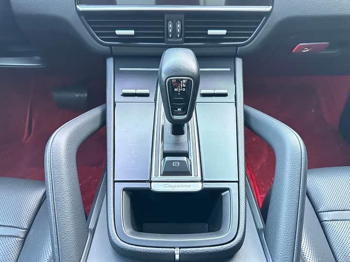 Фото 19 - Porsche Cayenne