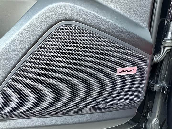 Фото 25 - Porsche Cayenne