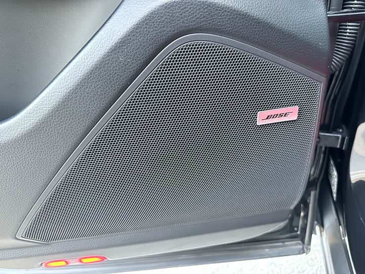 Фото 29 - Porsche Cayenne