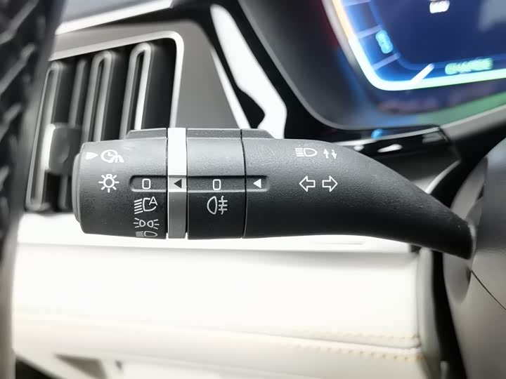 Фото 21 - BYD Song Plus Hybrid/EV