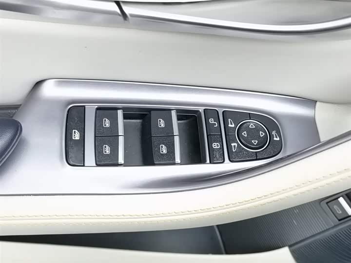 Фото 9 - BYD Song Plus Hybrid/EV