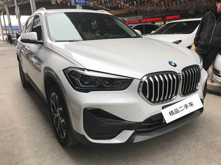 Фото 3 - BMW X1