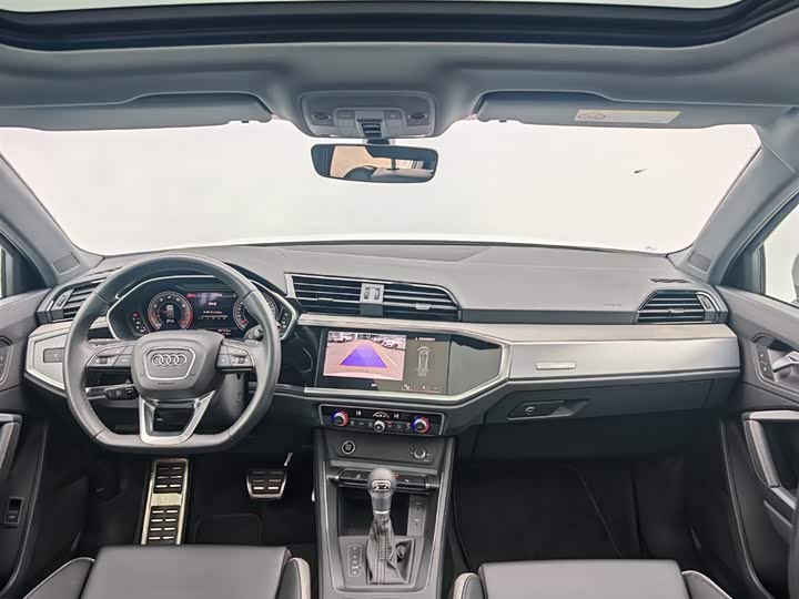 Фото 10 - Audi Q3