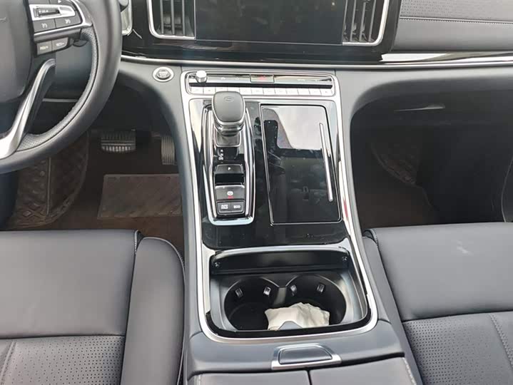 Фото 16 - GAC Trumpchi M8