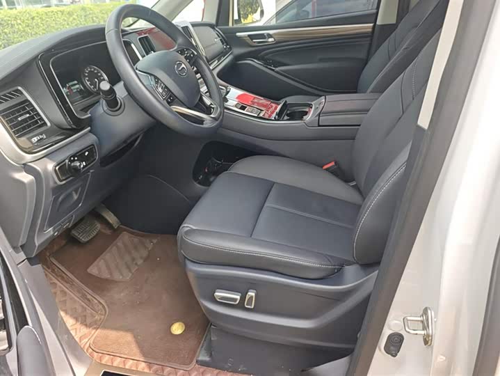 Фото 9 - GAC Trumpchi M8