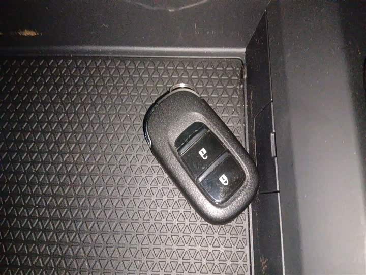 Фото 15 - Honda CR-V