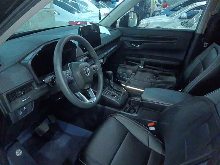 Фото 22 - Honda CR-V