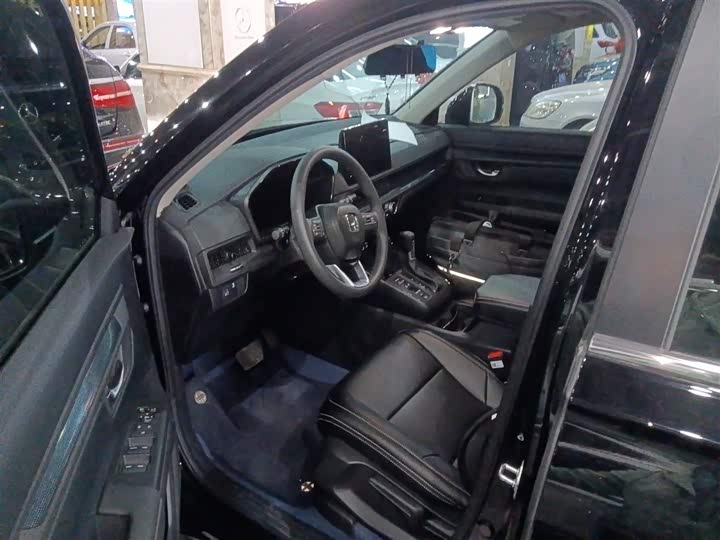 Фото 23 - Honda CR-V