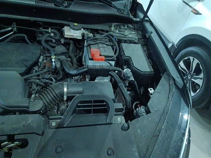 Фото 29 - Honda CR-V