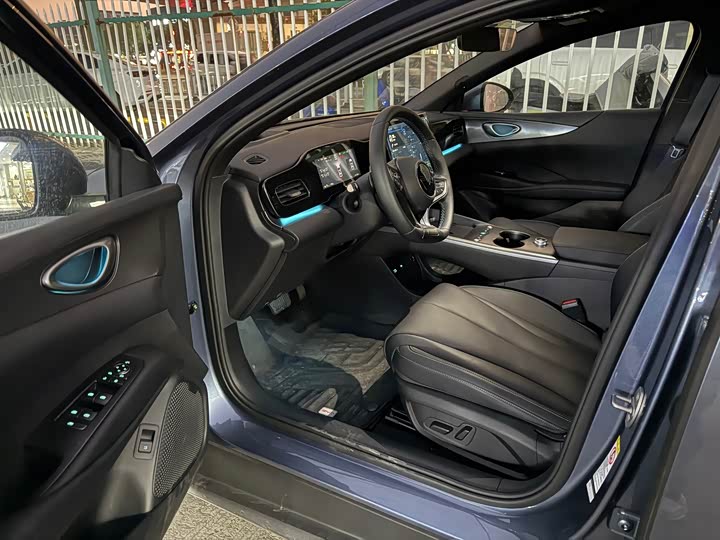 Фото 5 - BYD Seal 06 Hybrid/EV