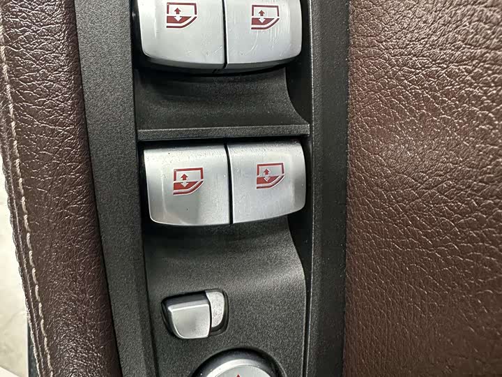 Фото 10 - BMW 1 Series