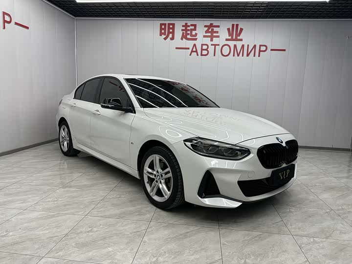 Фото 2 - BMW 1 Series