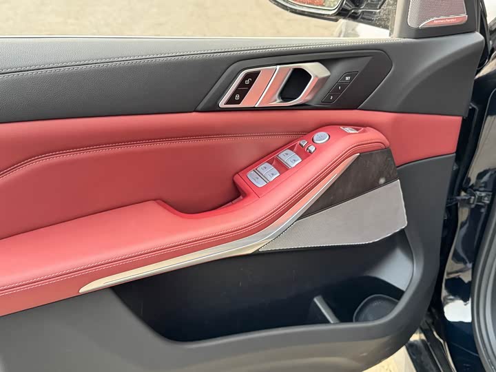 Фото 12 - BMW X5