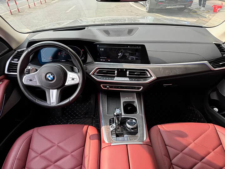 Фото 20 - BMW X5