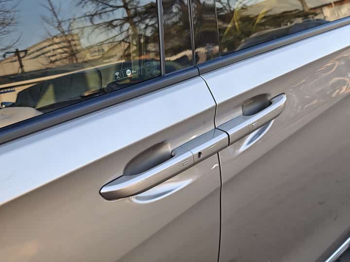 Фото 27 - Buick GL8 ES