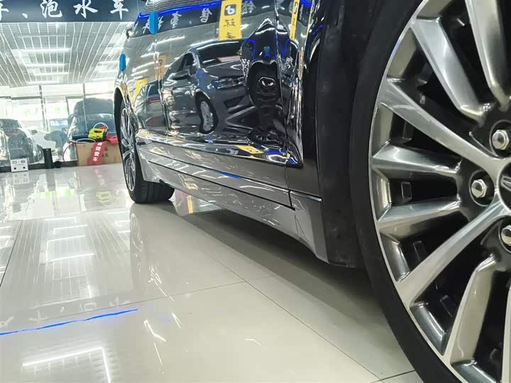 Фото 21 - Lincoln MKZ