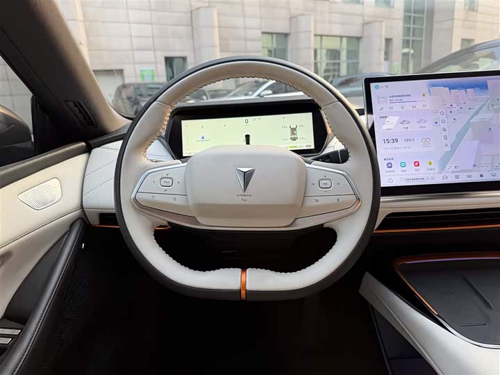 Фото 20 - Changan Deepal SL03