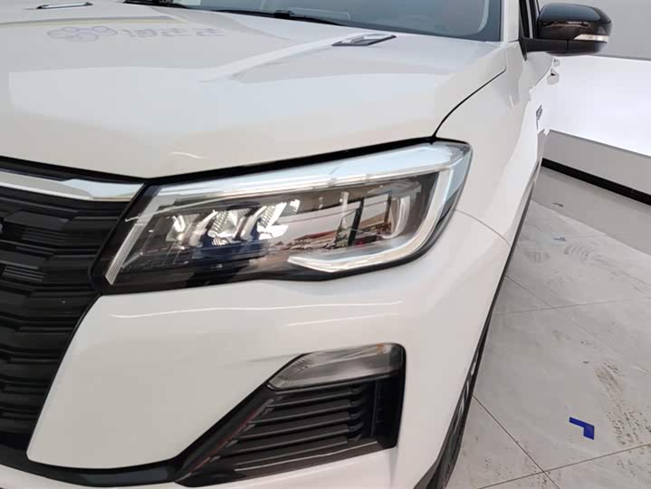 Фото 5 - Changan CS75