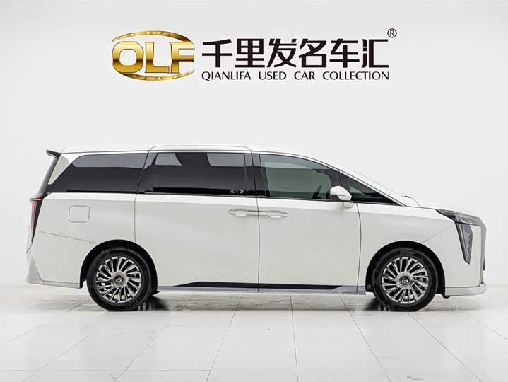 Фото 5 - GAC Trumpchi M8