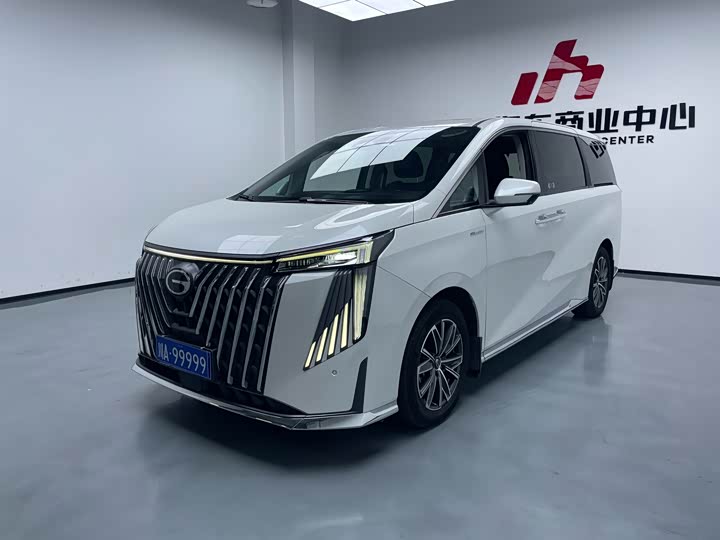 Фото 1 - GAC Trumpchi M8