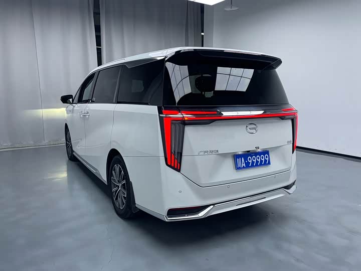 Фото 3 - GAC Trumpchi M8