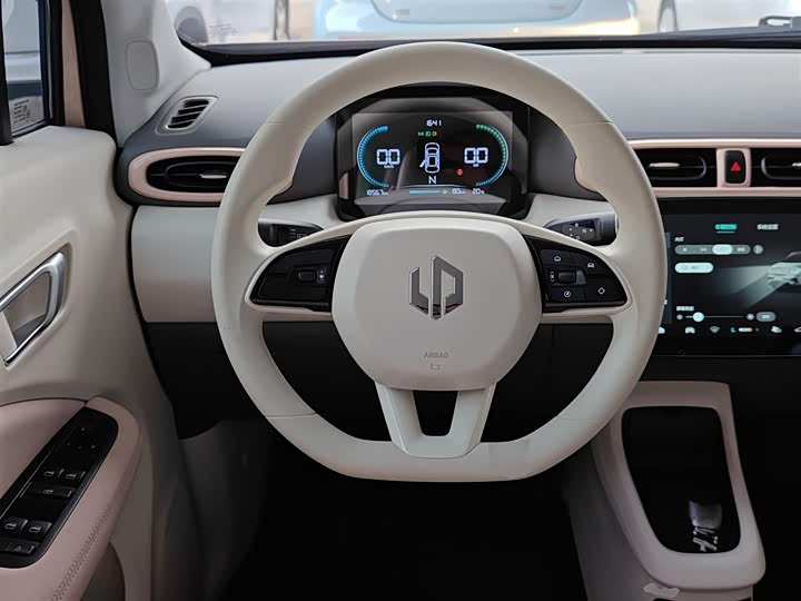 Фото 11 - Leapmotor T03