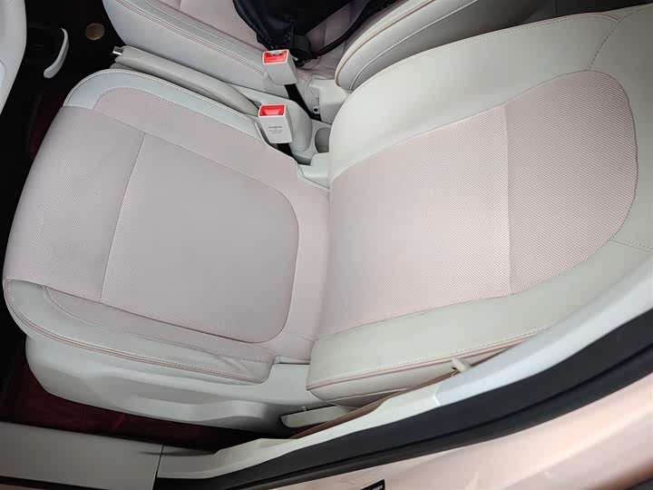 Фото 15 - Leapmotor T03