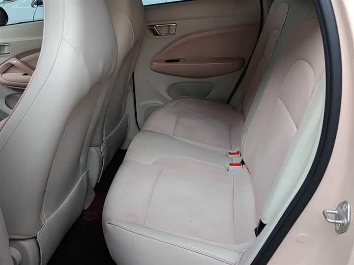 Фото 17 - Leapmotor T03