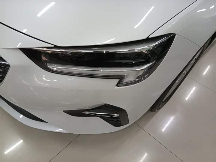 Фото 24 - Buick Regal