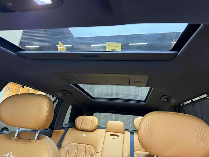 Фото 11 - Dongfeng Yipai eπ 008