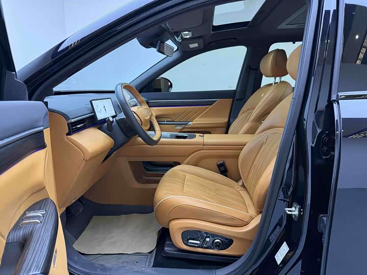 Фото 9 - Dongfeng Yipai eπ 008