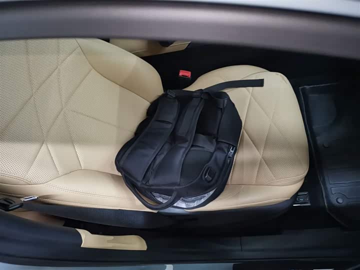 Фото 25 - Geely Galaxy L6