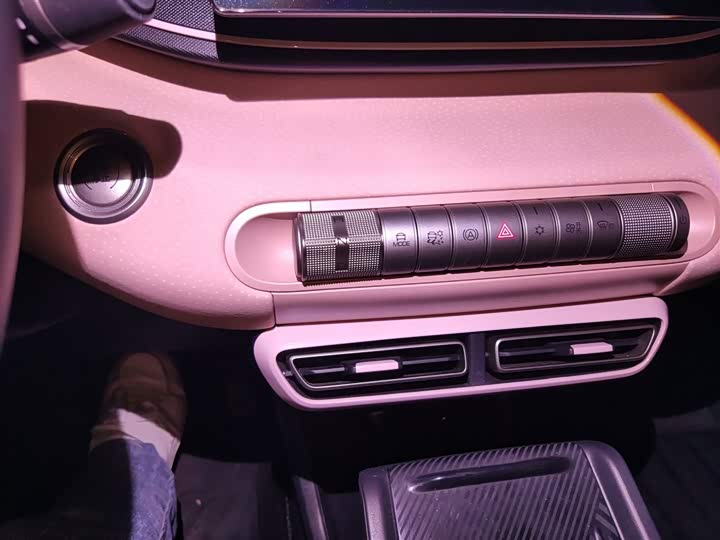 Фото 14 - BYD Seagull