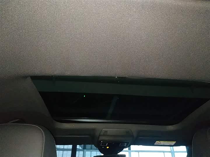 Фото 18 - Volkswagen Golf