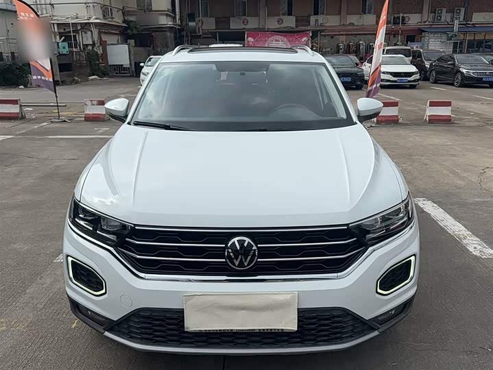 Фото 3 - Volkswagen T-Roc