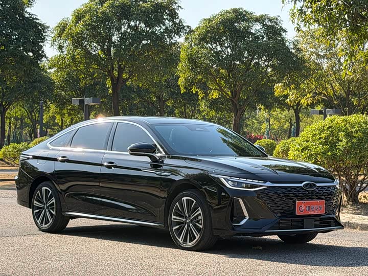 Фото 2 - Chery Arrizo 8