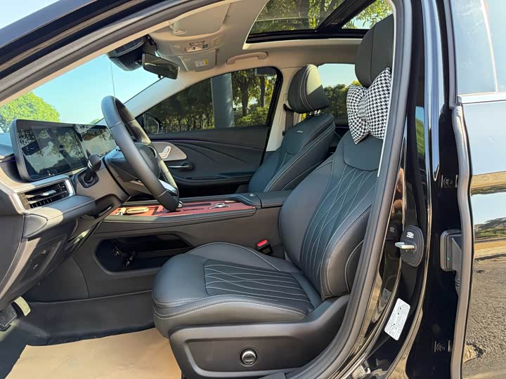 Фото 8 - Chery Arrizo 8