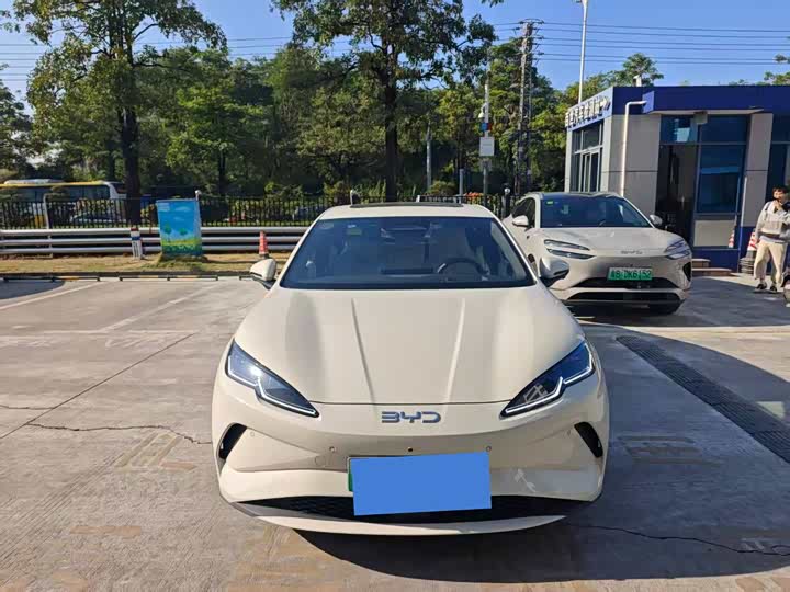 Фото 2 - BYD Seal 06 Hybrid/EV