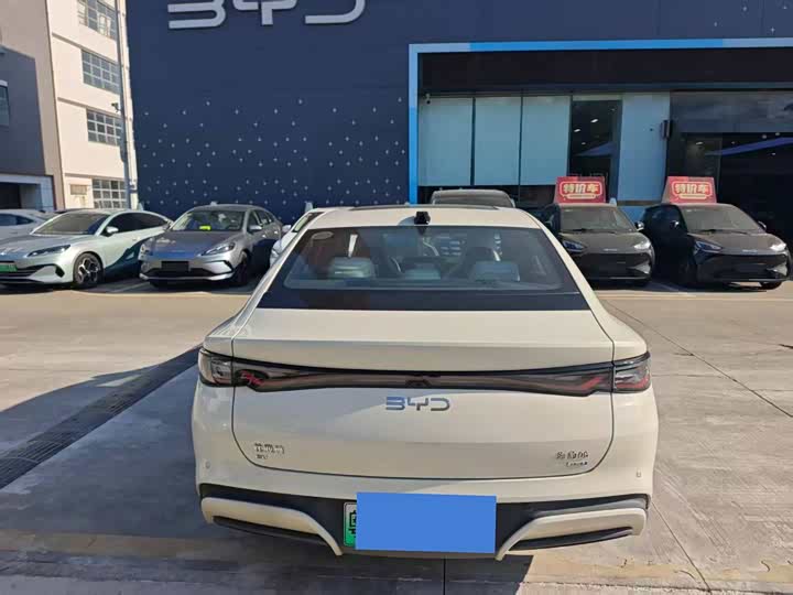 Фото 7 - BYD Seal 06 Hybrid/EV