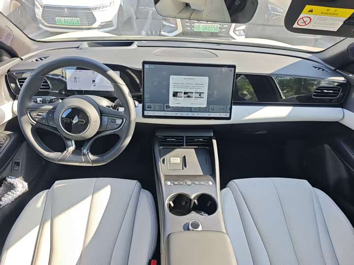 Фото 8 - BYD Seal 06 Hybrid/EV