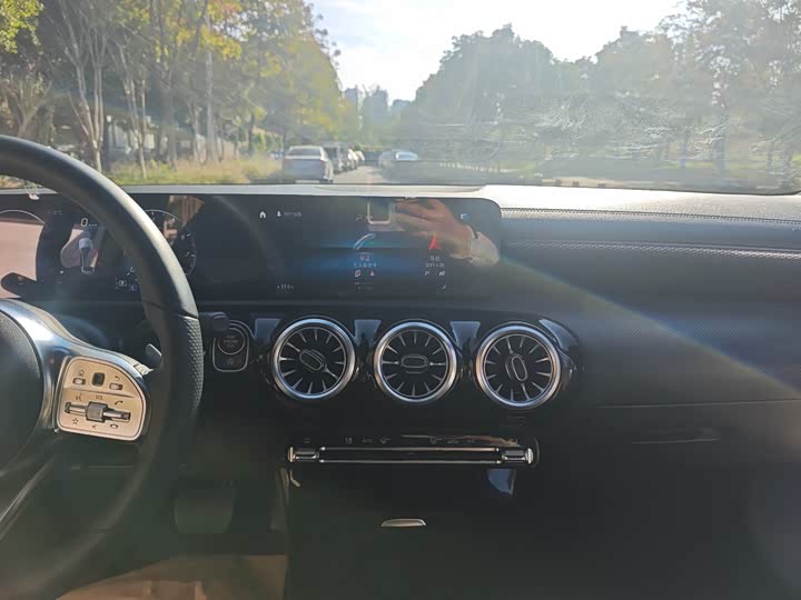 Фото 17 - Mercedes-Benz A-Class