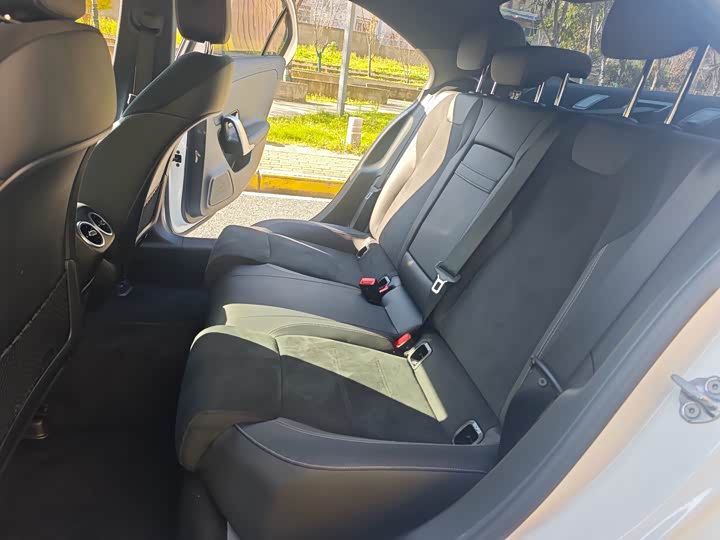 Фото 9 - Mercedes-Benz A-Class