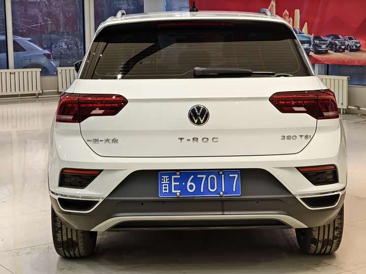 Фото 14 - Volkswagen T-Roc